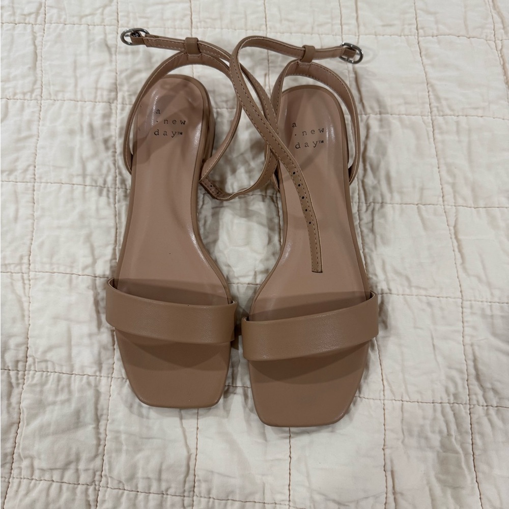 A New Day Women's Tan Sandals